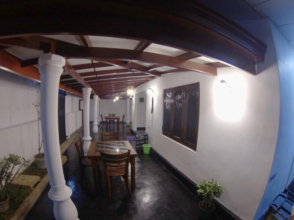 Sooriya Sewana Guest House Banduramulla Luaran gambar