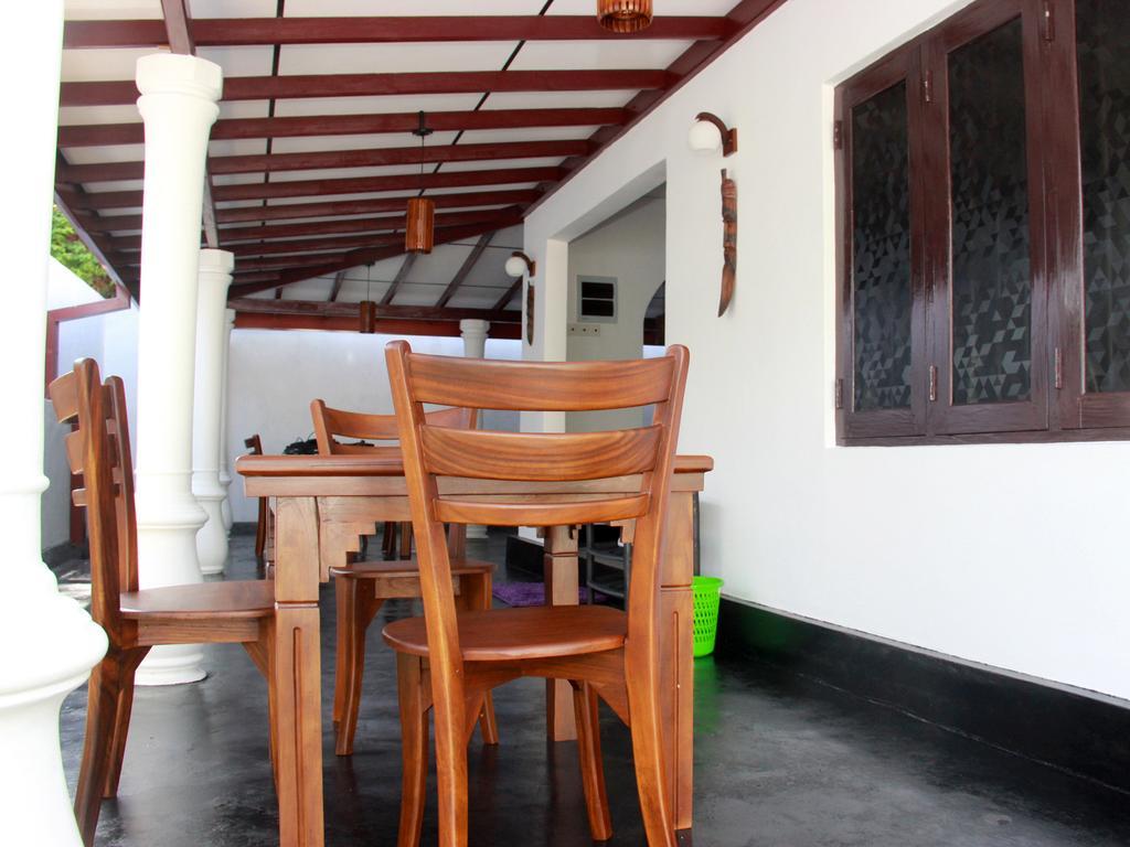 Sooriya Sewana Guest House Banduramulla Luaran gambar