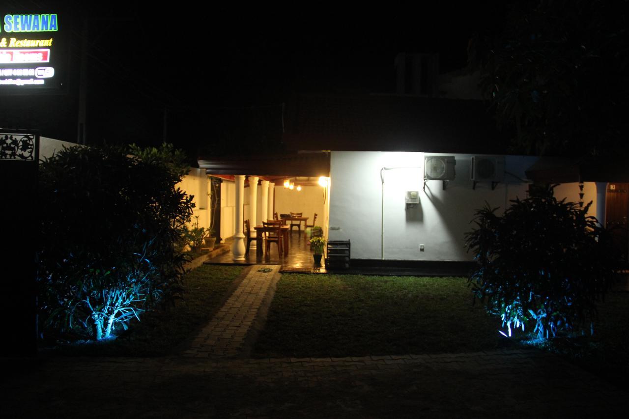 Sooriya Sewana Guest House Banduramulla Luaran gambar