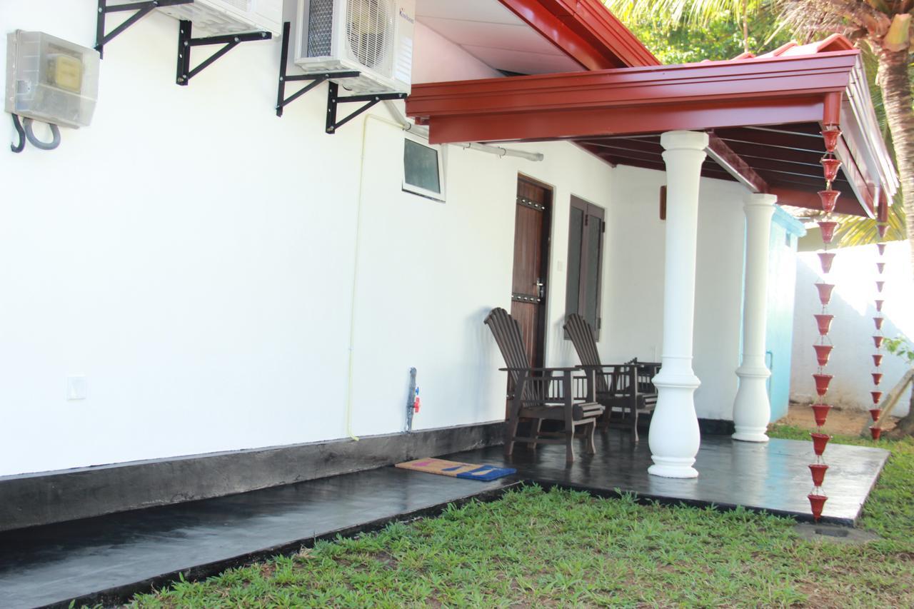 Sooriya Sewana Guest House Banduramulla Luaran gambar