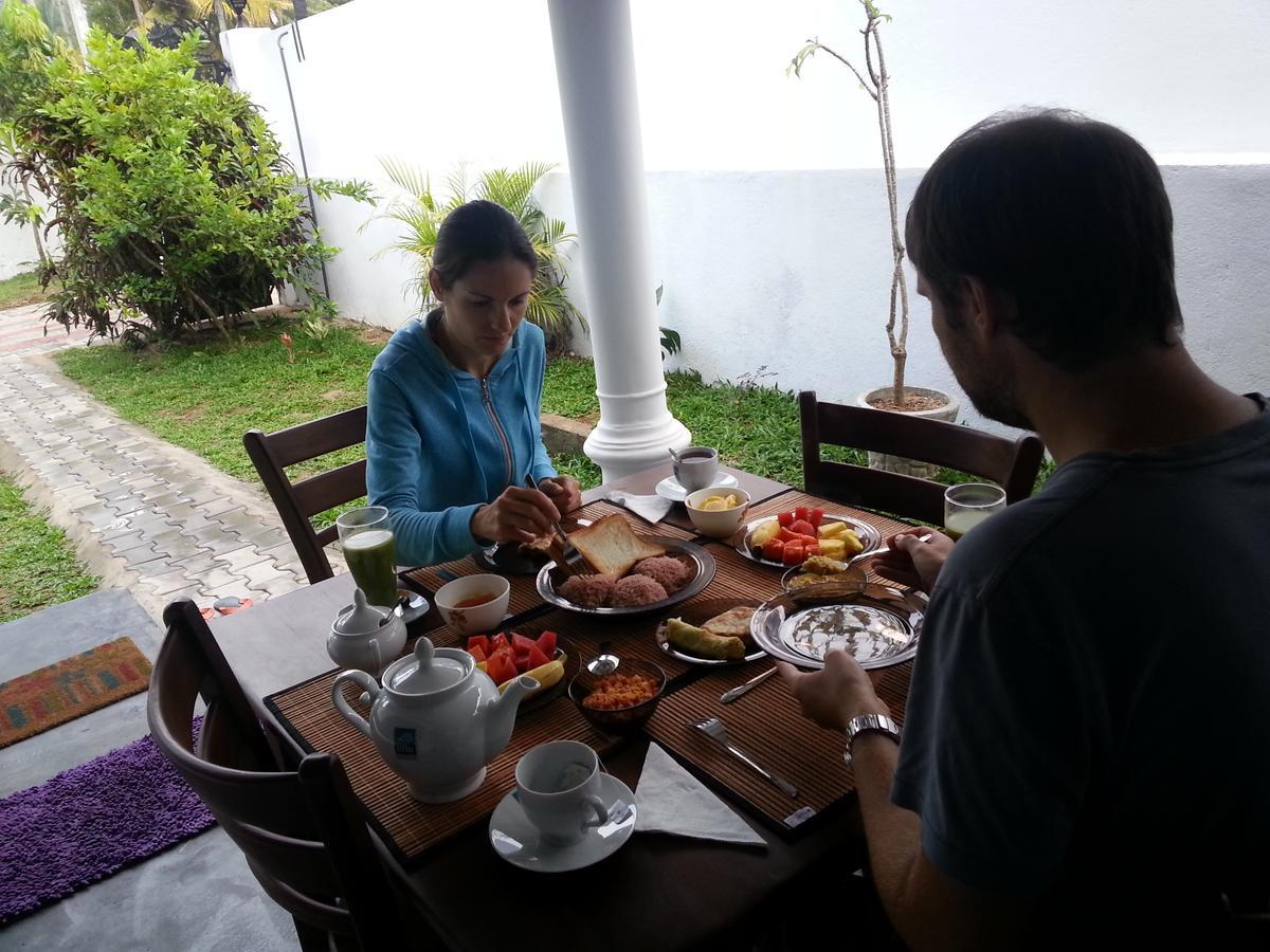 Sooriya Sewana Guest House Banduramulla Luaran gambar