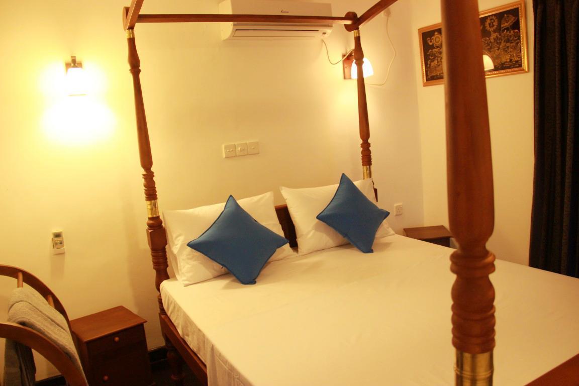 Sooriya Sewana Guest House Banduramulla Luaran gambar